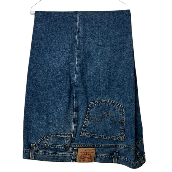 LEVI STRAUSS & CO. JEANS SIZE 54β WAIST LENGTH 30β LONG. RELAX FIT. VERY NICE. - Picture 2 of 13